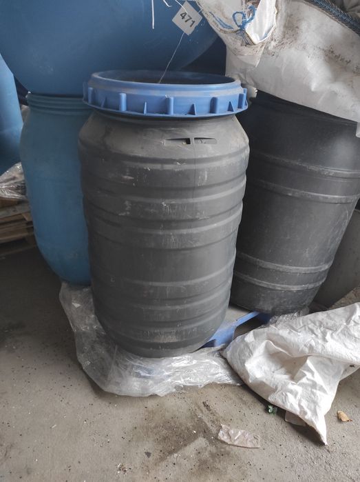 Бочьки пластикові