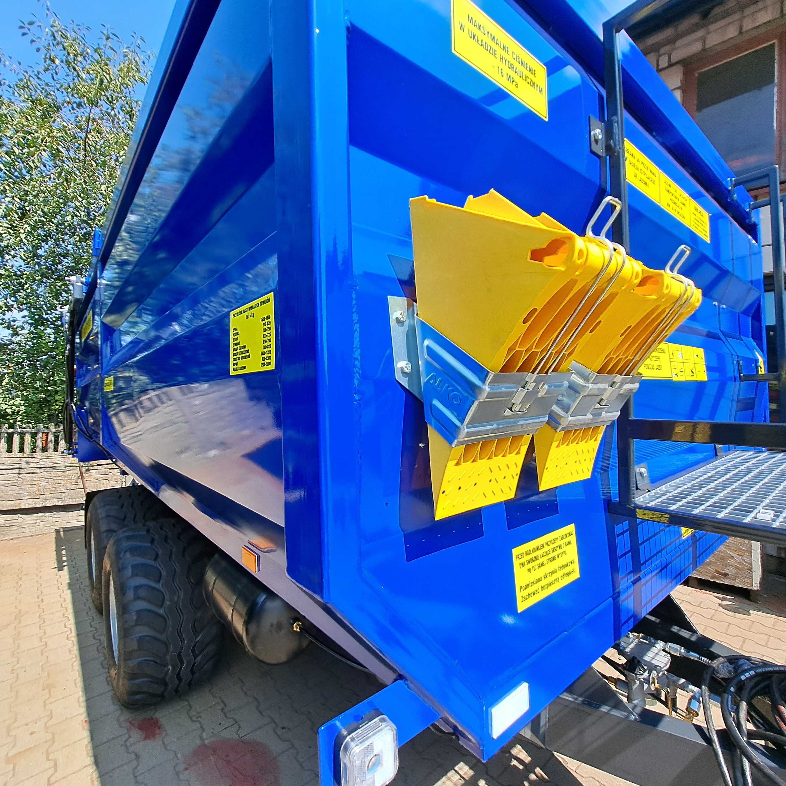 Przyczepa TECHMONT Tandem Skorupa 10T