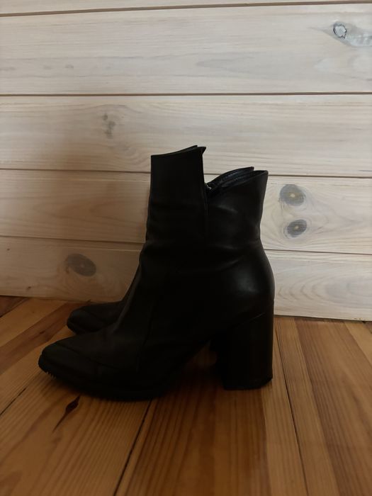 Ботінки осінні 38 розмір