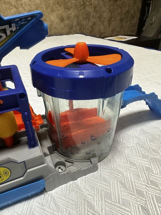 Автомийка хотвілс