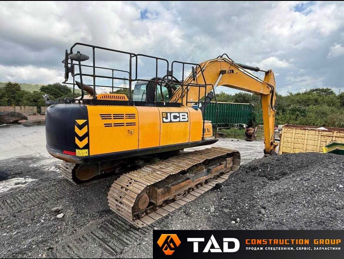 Гусеничний екскаватор Jcb JS 220 LC