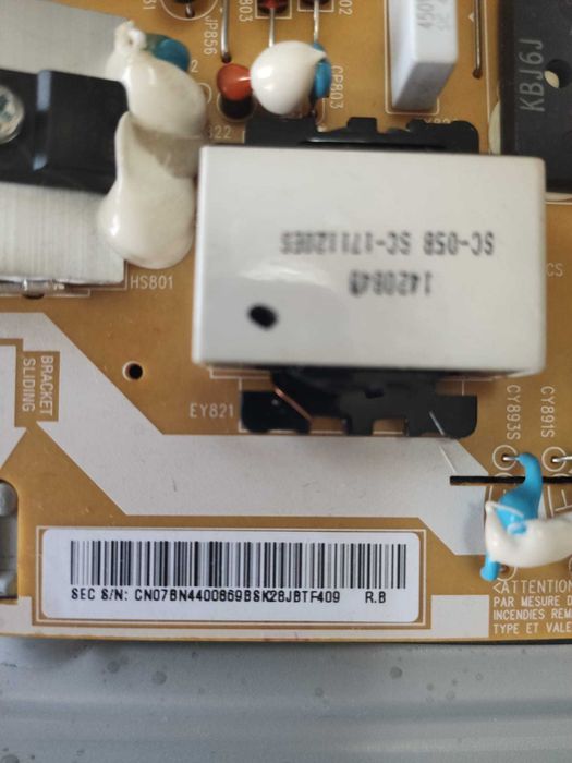 Tv Samsung UE32M5525AKXXC AVARIADA para peças