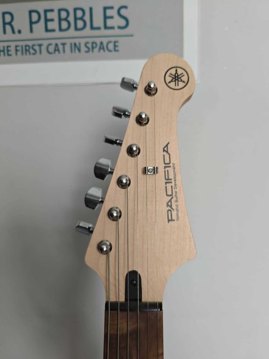 Zestaw giarowy: Yamaha Pacifica 012 +Line 6 Spider V 20MkII +akcesoria