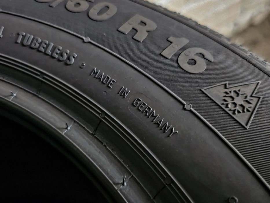 Зимові 205/60r16 Continental | 8.5mm | 2024 | Germany | Як нові | Шини