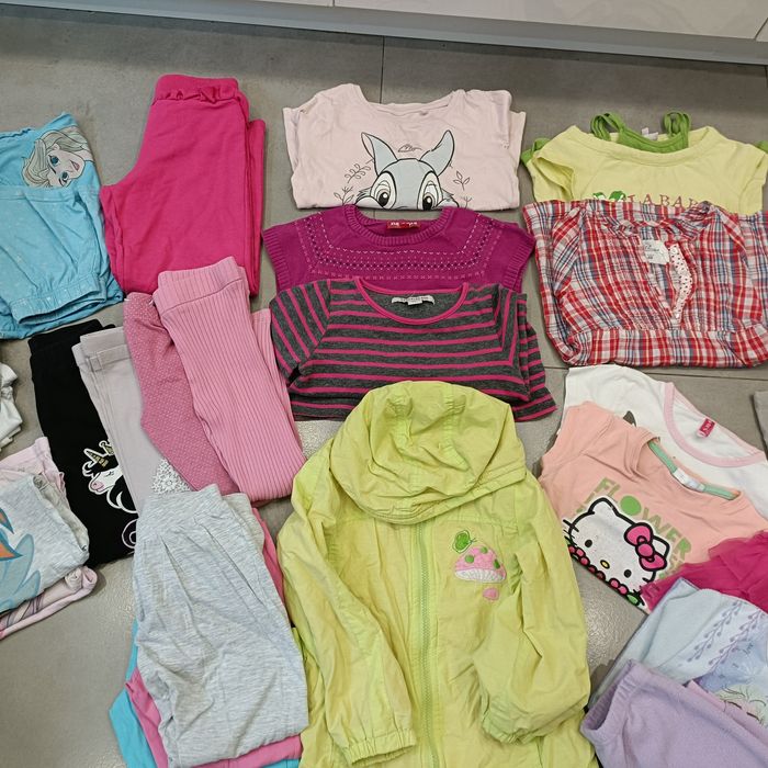 Sprzedam pakę ubrań dla dziewczynki