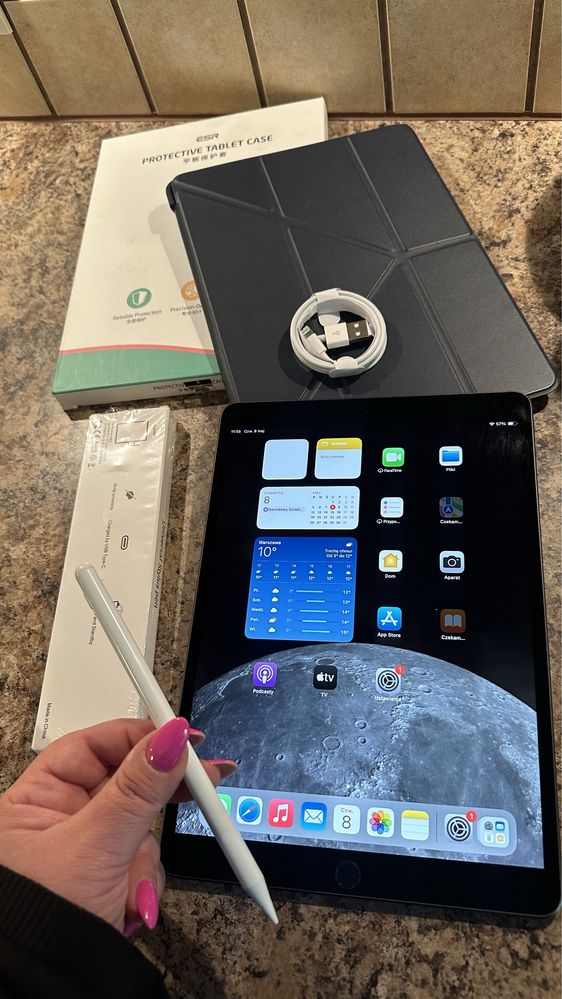 Tablet iPad Apple Retina 10” + NOWY RYSIK 2 gen + nowe etui