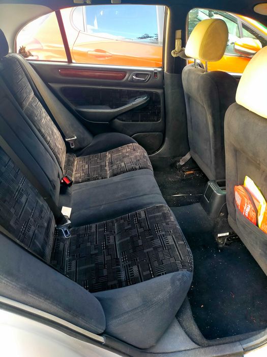 Honda Accord VI uszkodzona