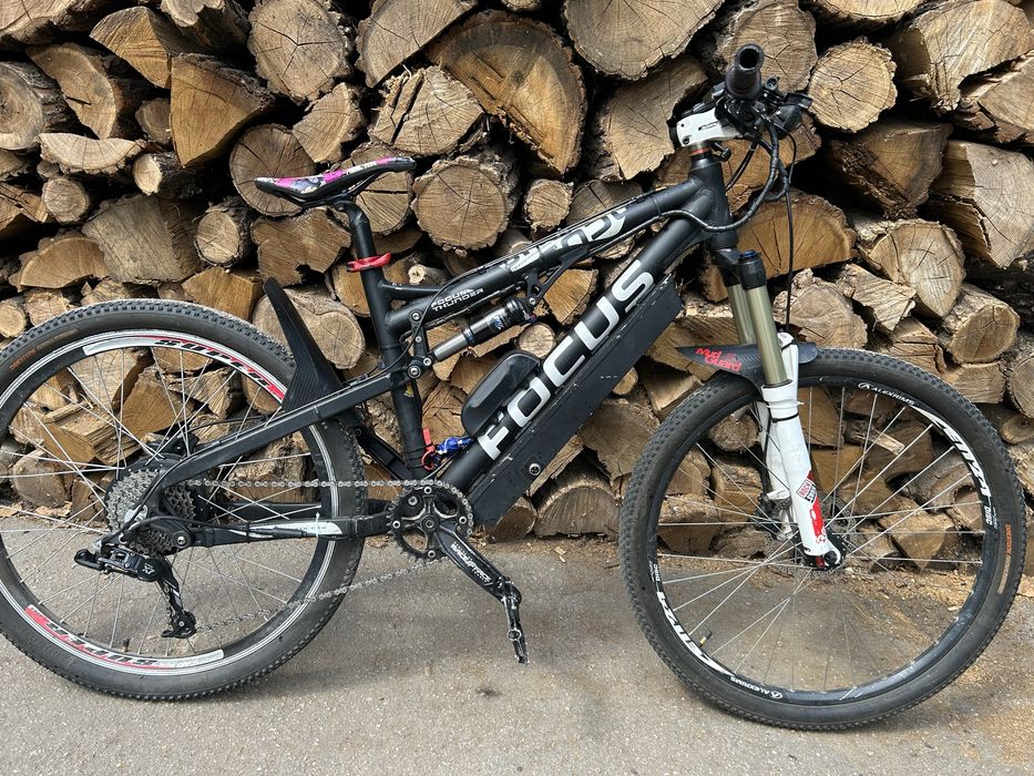 Продаю електро двух подвес велосипед