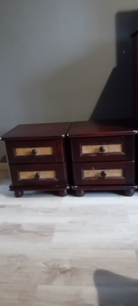 Komplet mebli do sypialni