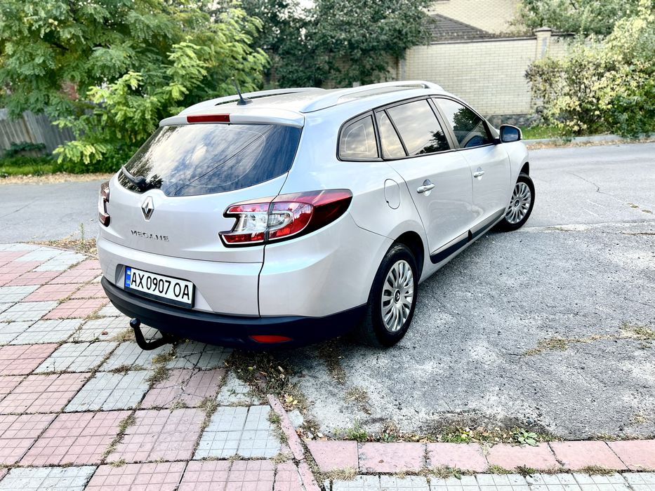 Renault Megane 1.6 бензин