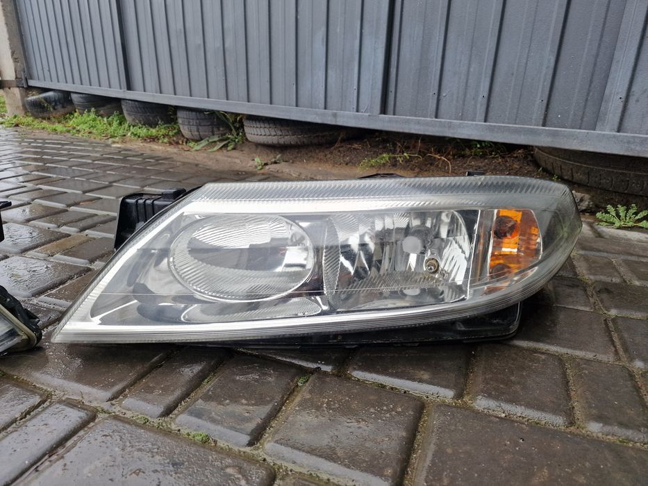 Фари Renault Laguna 2
Ціна вказана за 1шт