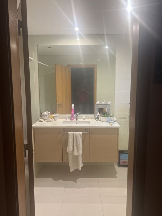 Movel de Casa de Banho com tampo em marmore 134,5x53cm suspenso