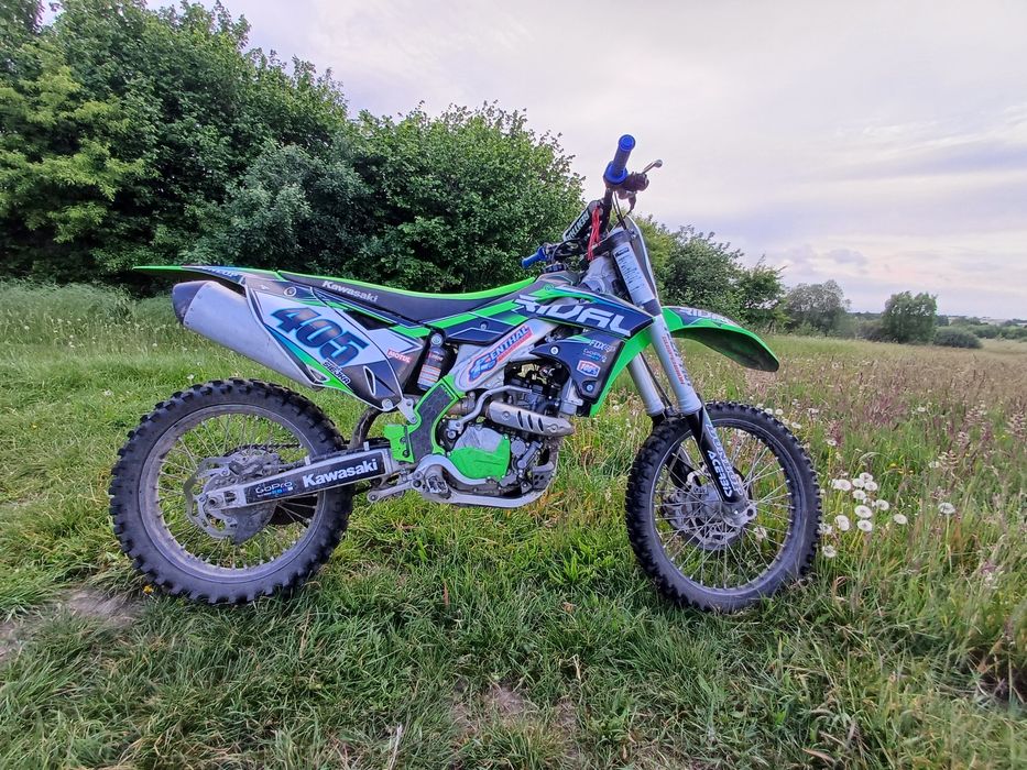 Kawasaki KXF250  na podwójnym wtrysku paliwa