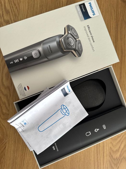 Golarka PHILIPS Seria 6000 SkinIQ S6830/95 Na mokro i sucho NOWA