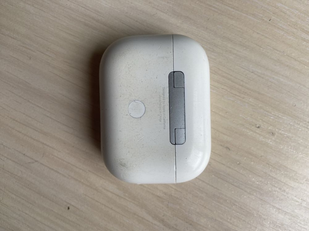 AirPods pro 2 без правого наушника