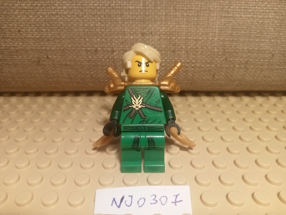 NJO307 Lloyd Days of Departed Lego Ninjago stan BDB + katany