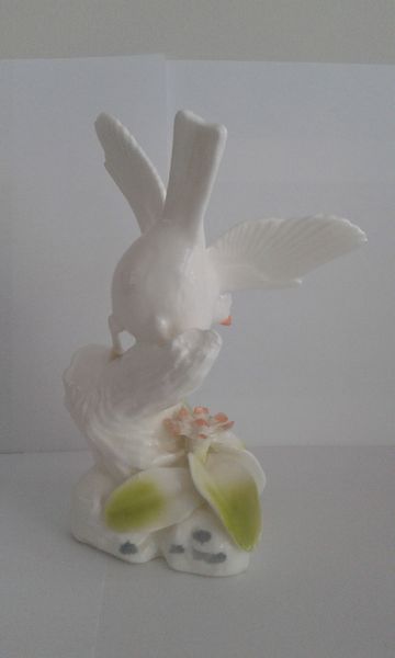 figurka porcelanowa ptak