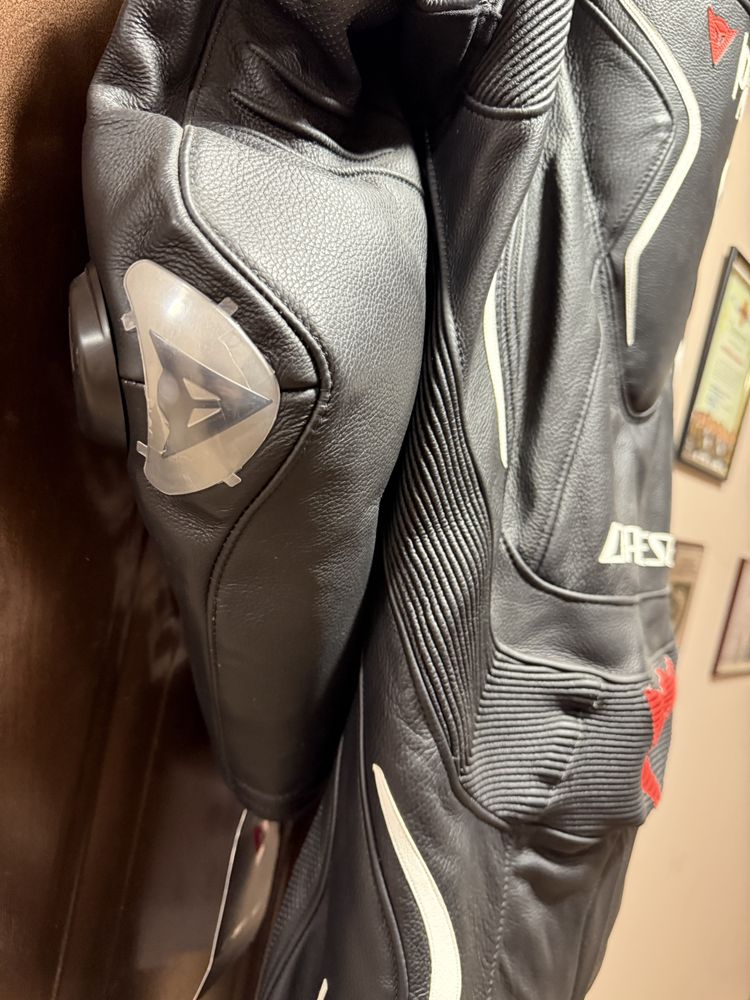 dainese d-air комбинезон misano 2d