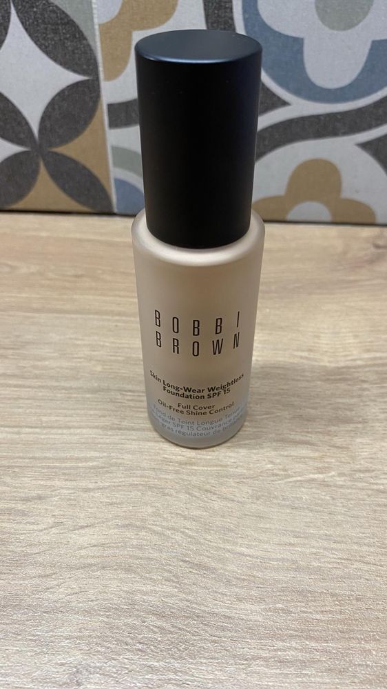 Podkład Bobbi brown