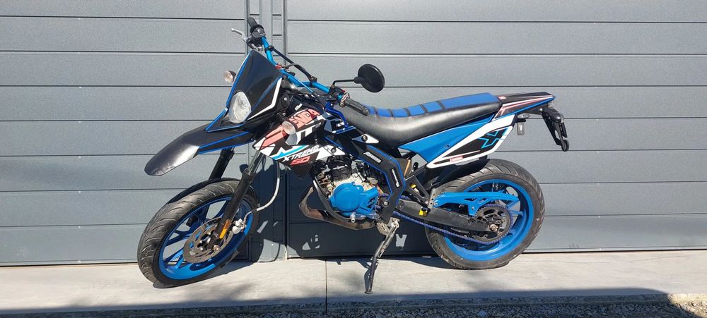 Derbi Senda Xtreme supermoto 50 DB50 Am Raty Transport