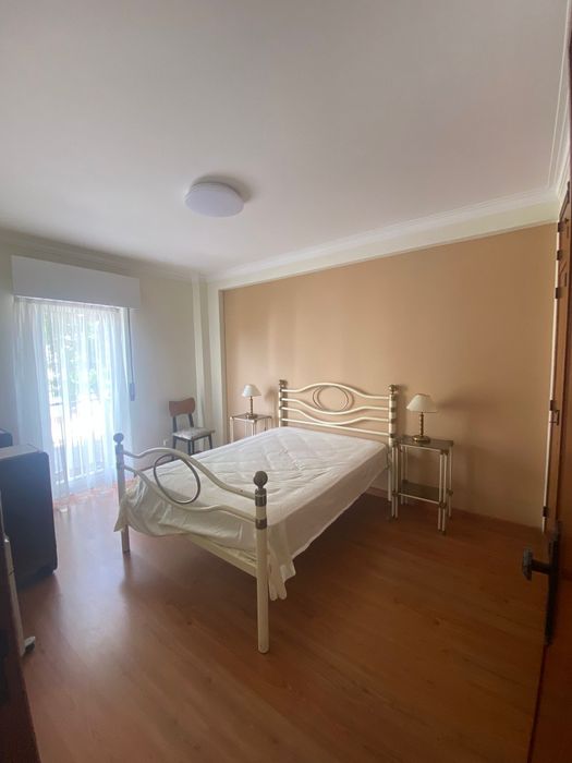 Arrenda-se Apartamento T3, Estoril