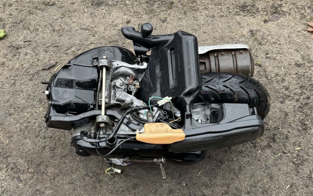 Двигатель мотор Honda lead af 48 100куб