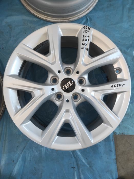149 Felgi aluminiowe AUDI R 17 5x112 otwór 66,6 Bardzo Ładne