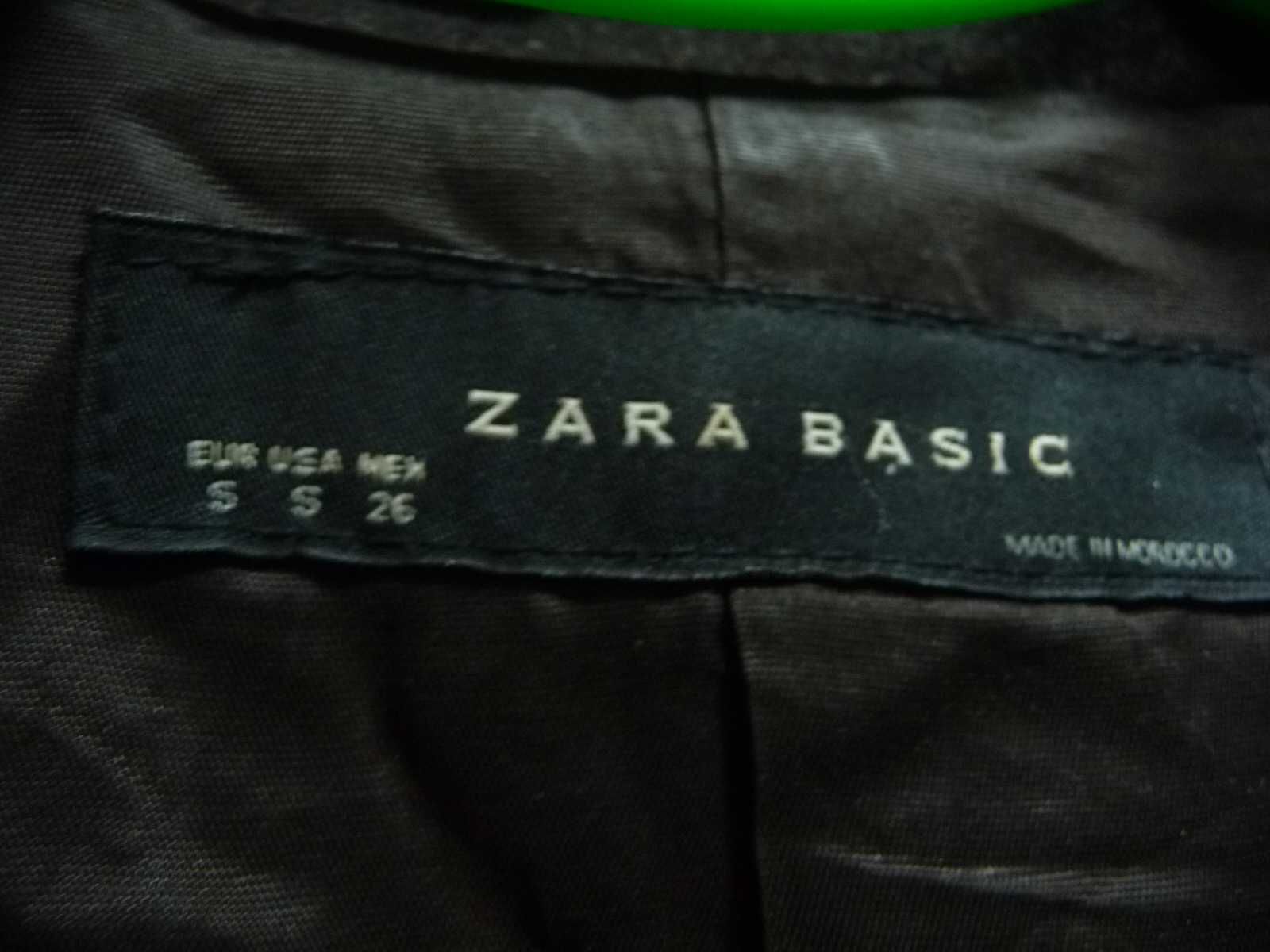 Пальто "ZARA" демисезонное