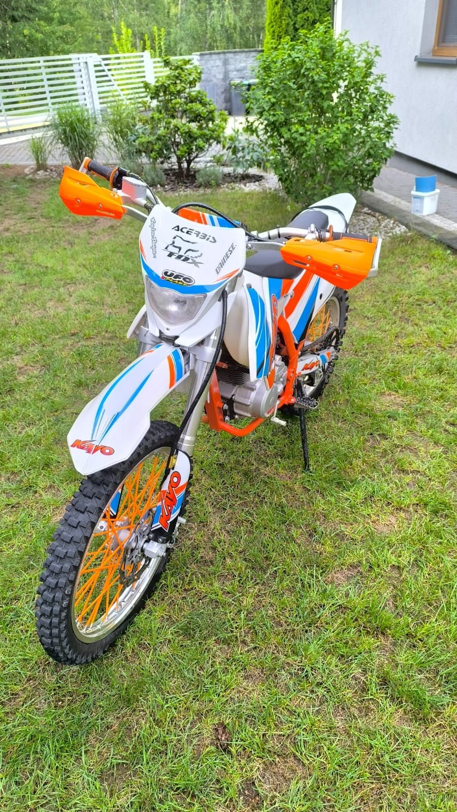 Cross Kayo K2 250