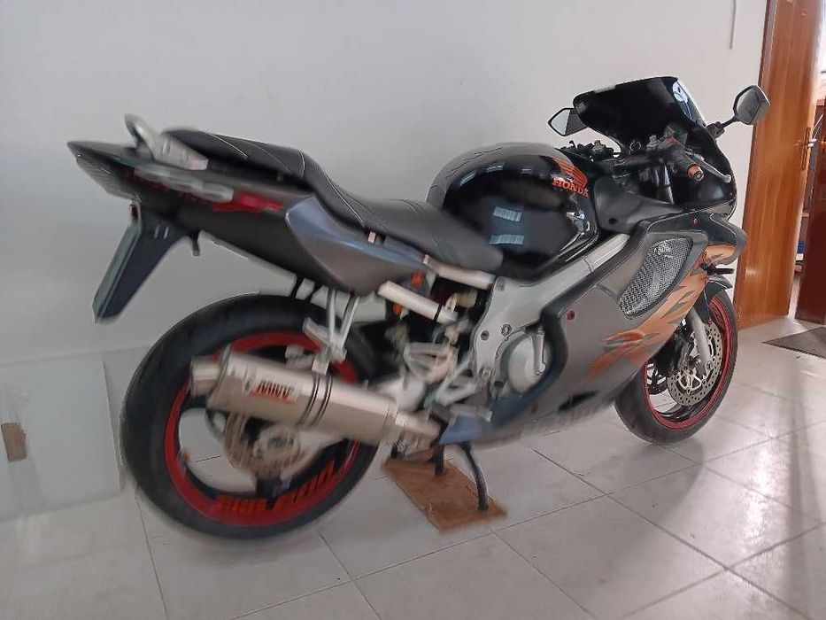 Peças Honda CBR600F