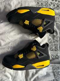 Jordan 4 Retro Thunder 44