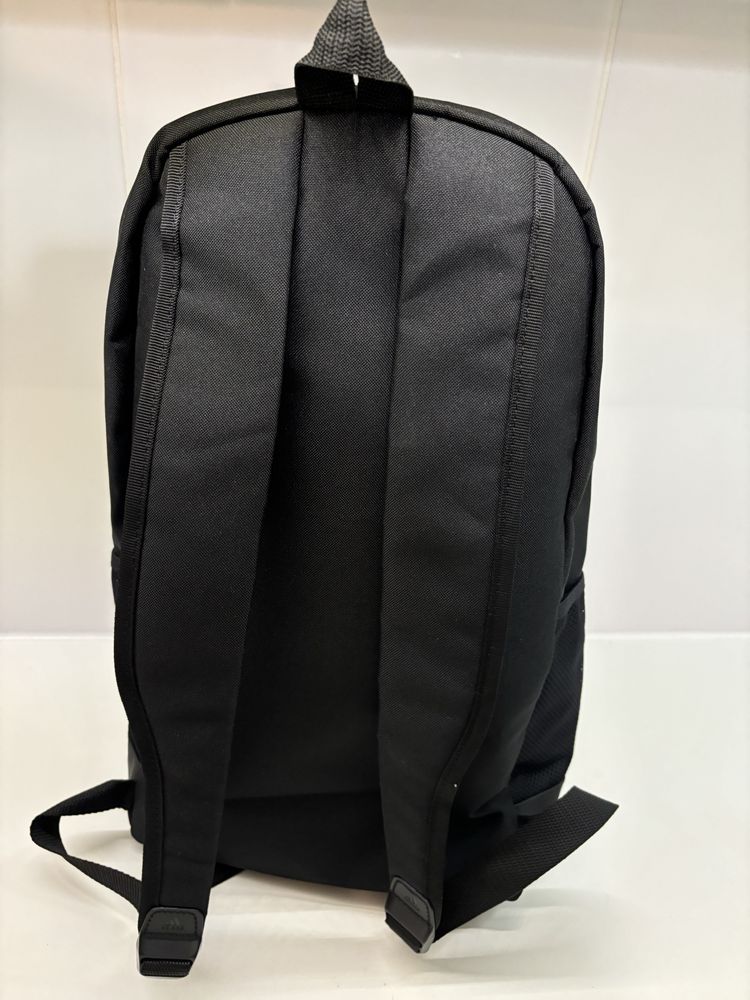 Plecak adidas class top 42’