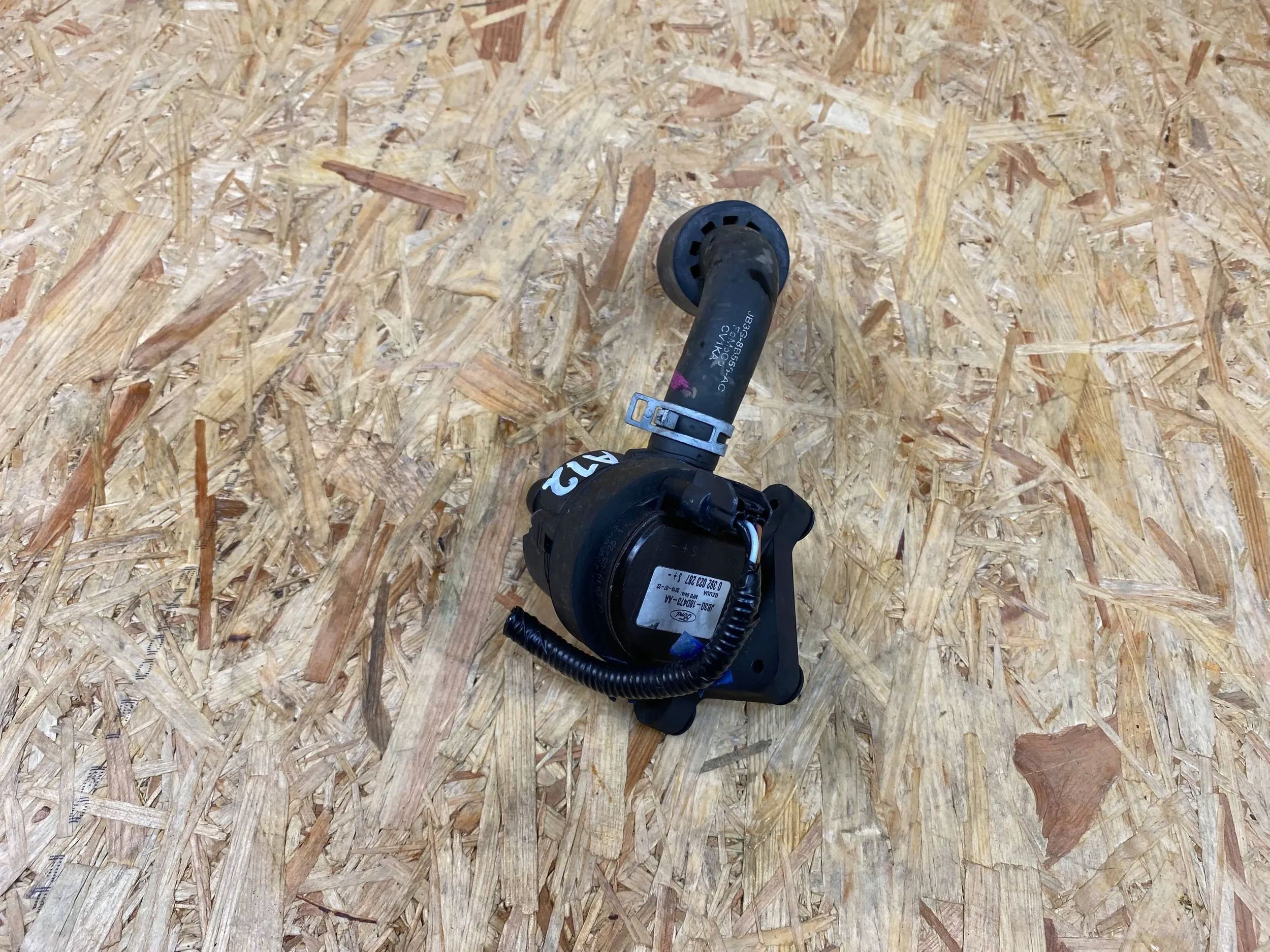 Dodatkowa Pompa Wody Ford Ranger Iii IV JB3G 18D473 AA 2019