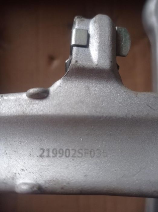 Продам ричаги нові