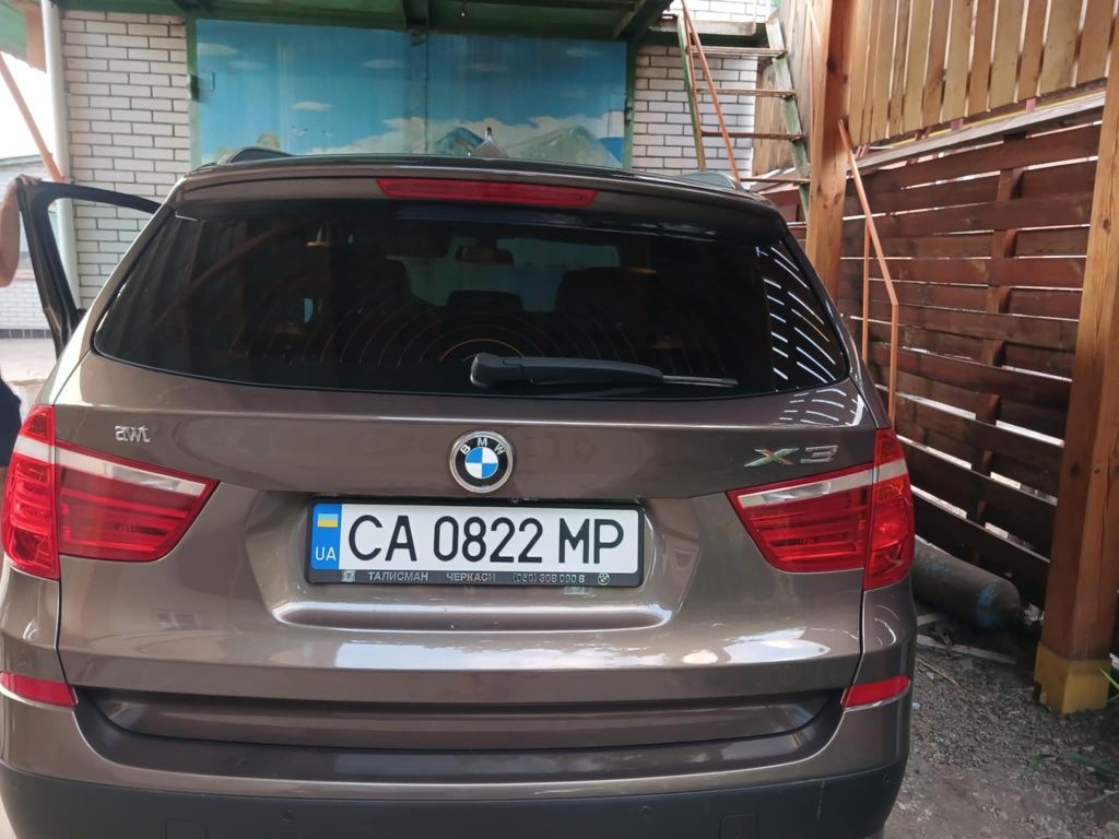 Продам BMW X3 F25