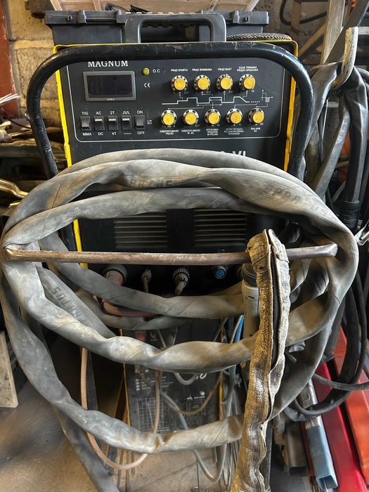 TIG magnum THF 335P AC/DC z chłodnicą i wózkiem