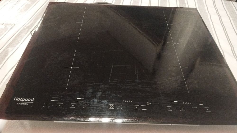 Placa indução hotpoint Ariston