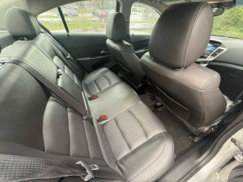 Chevrolet Cruze 2LT Auto      2015