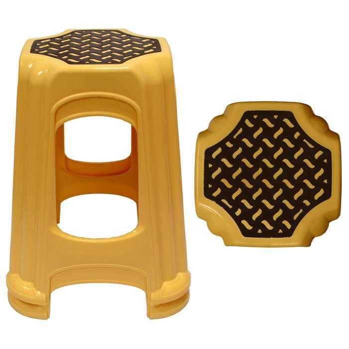 Табурети пластикові  / табурети складні