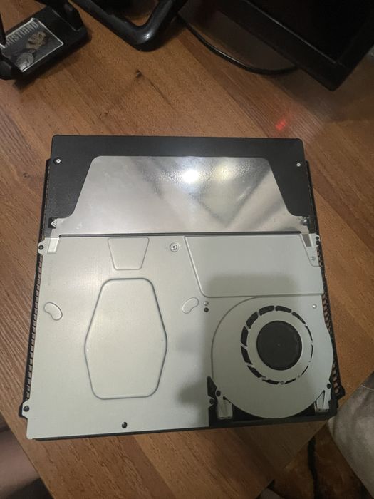 Playstation 4 slim 1 терабайт