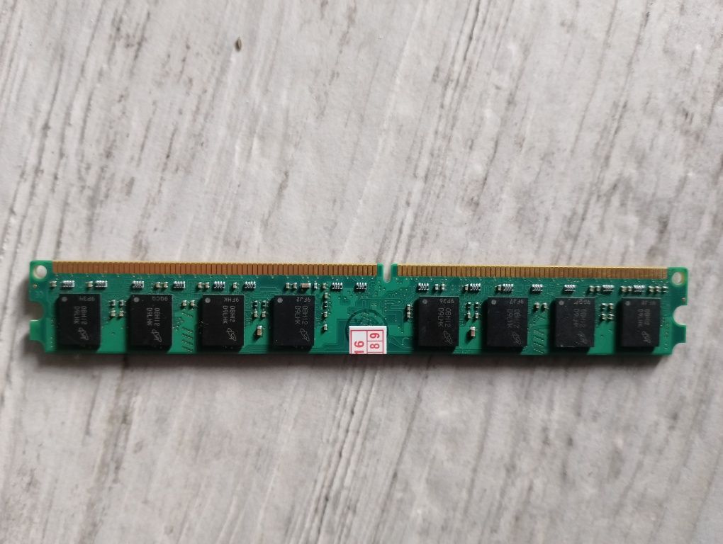 Оперативна пам'ять 2гб ddr2