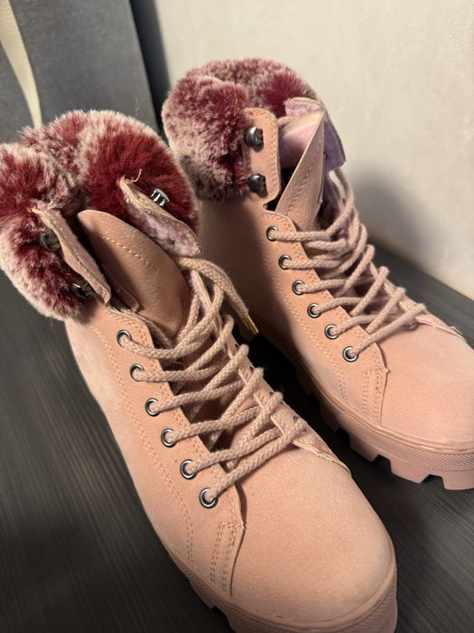 Черевички Cropp зимові рожевого кольору