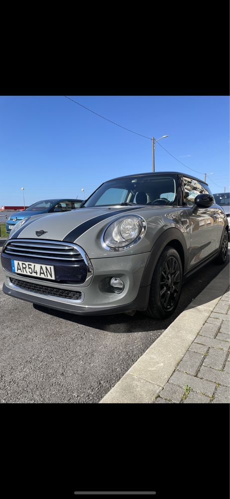 Mini Cooper D 1.5 116cv