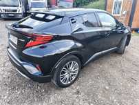 Toyota CH-R Hybrid 2,0 wynajem od 75zl/doba