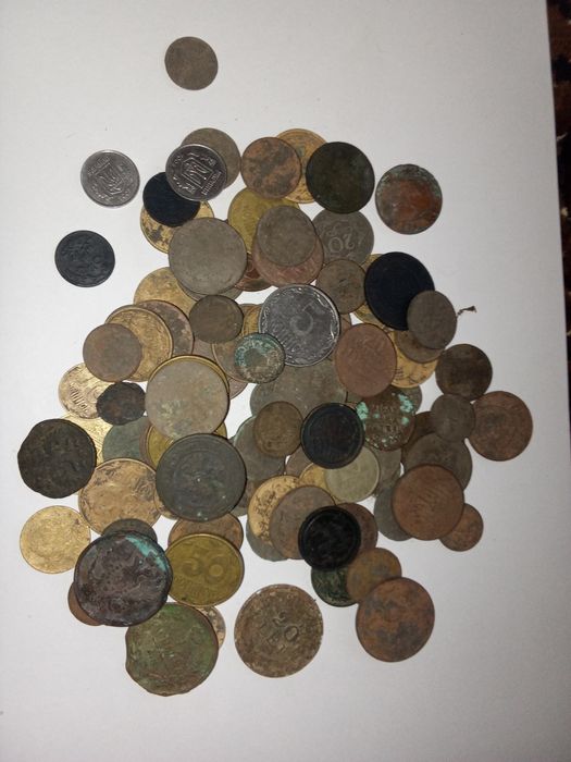 Великий лом різних монет
