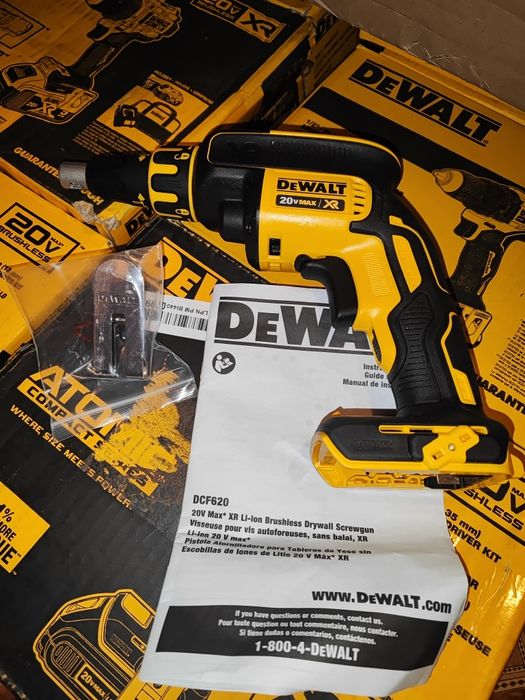 Комплект  DCF620