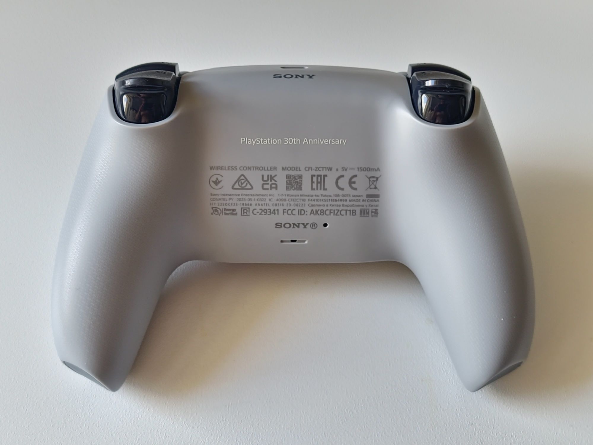 Pad Dualsense PS5/TMR/Retro Anniversary