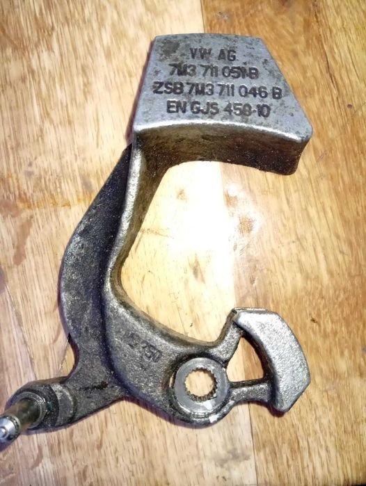 Важіль перемикання передач sharan 1.9 TDI