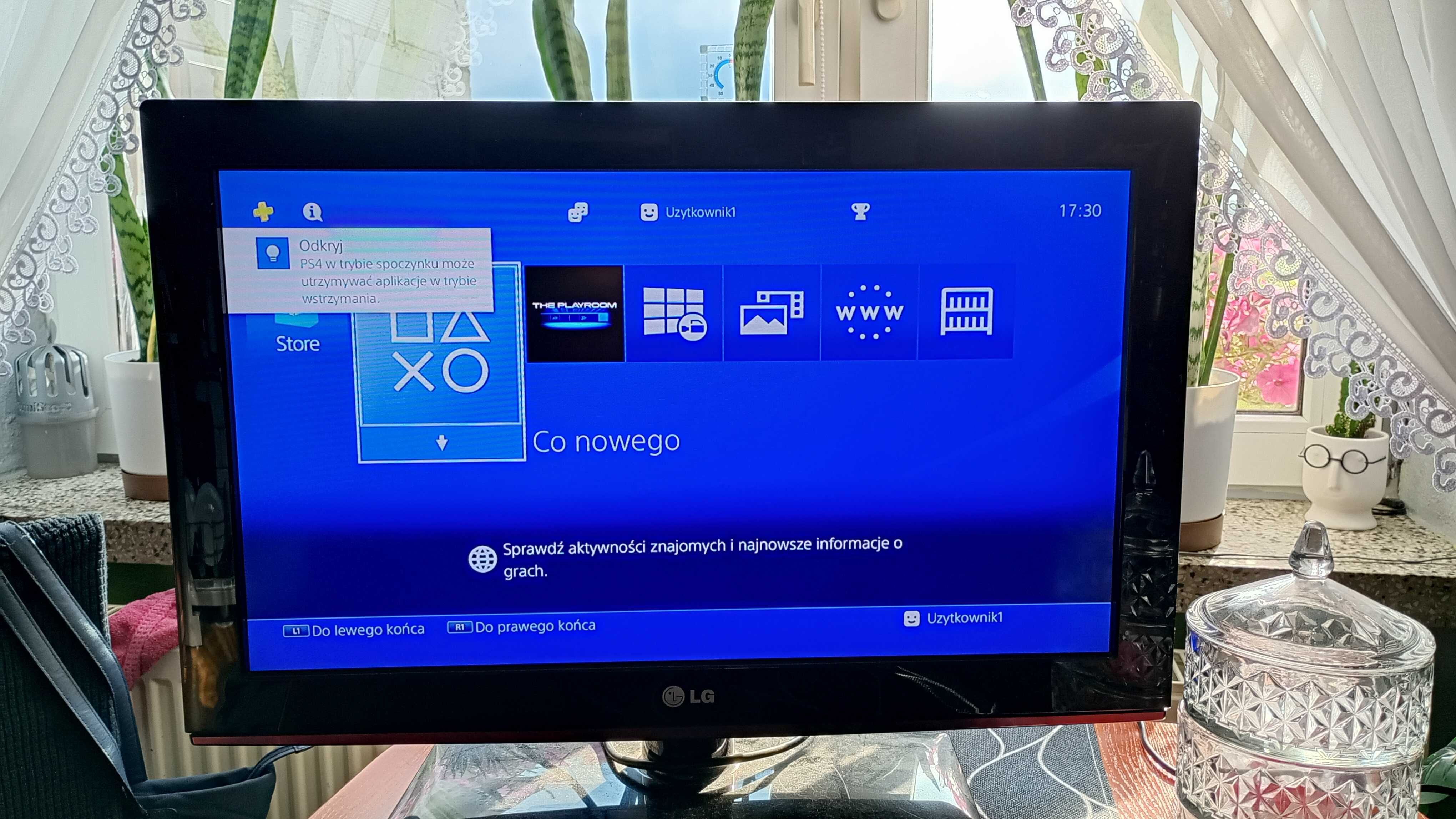 Konsola PS4 500 GB , pad , okablowanie