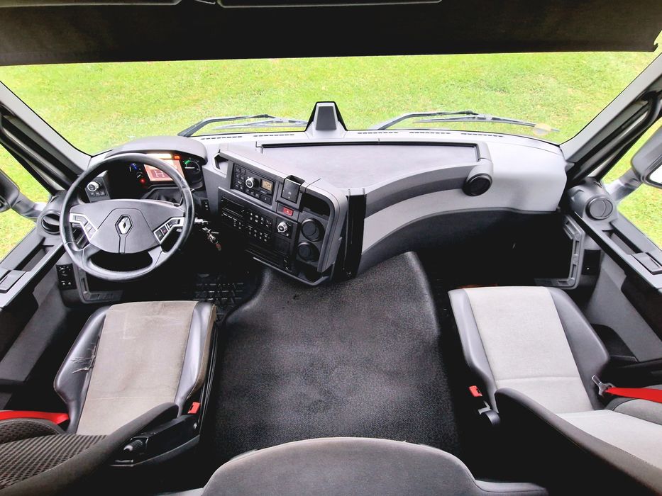 Camião Renault T 480